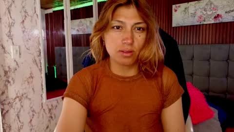 Elena online show from 04/04/26, 12:35