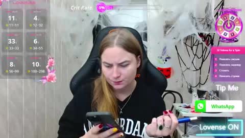 Elena online show from 10/18/25, 08:15