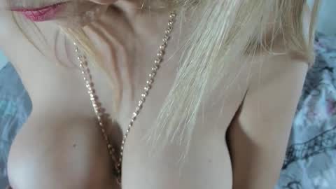 Elena online show from 02/08/26, 09:18