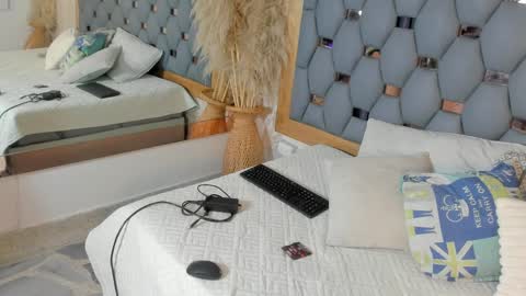 Elena online show from 03/29/26, 02:06