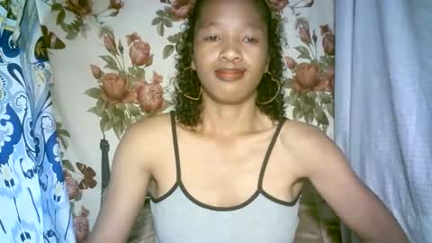 elenah013 online show from 02/21/26, 09:21