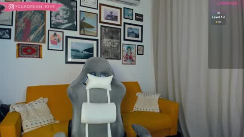 Elena insta yourdream 1ove online show from 02/06/25, 06:13