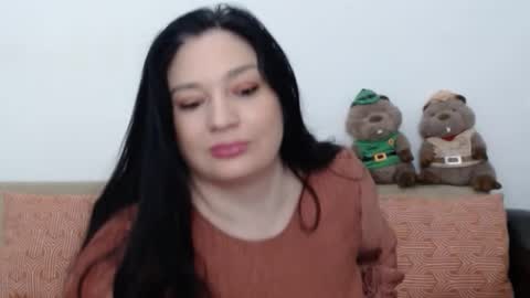 Snapshot of elenatroyy chatting on 03/03/25, 09:48 ElenaTroyy online show from 03/03/25, 09:48