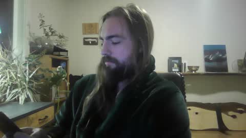 fox online show from 01/12/25, 05:03