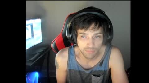 elephantrunkman online show from 01/08/25, 01:11