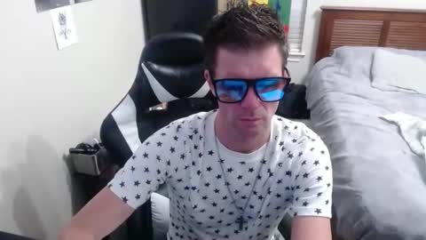 Walker online show from 09/25/25, 03:10