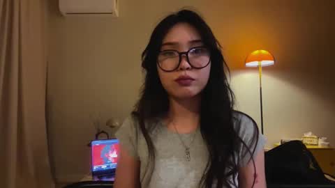 Aira online show from 02/20/26, 05:13