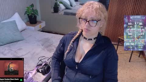 eli666uwu online show from 09/14/25, 12:15