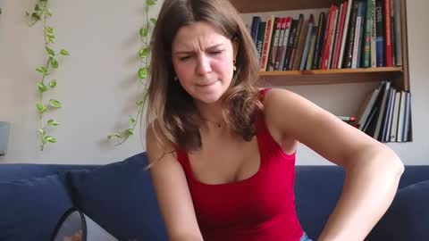 Snapshot of eli_sun chatting on 02/06/25, 09:53 ELI Guys Im immersed in my studies its time for exams. I hope to be here on Friday online show from 02/06/25, 09:53