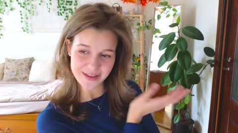 Snapshot of eli_sun chatting on 10/13/25, 09:20 ELI Guys Im immersed in my studies its time for exams. I hope to be here on Friday online show from 10/13/25, 09:20