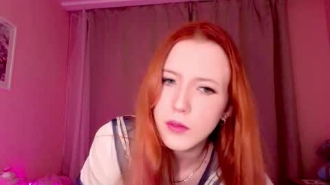 Snapshot of eli_vibe chatting on 09/10/25, 02:00 Eliza online show from 09/10/25, 02:00