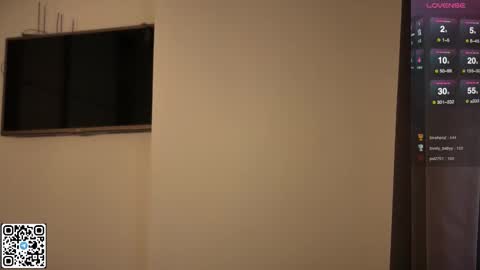 Snapshot of eli_zabeta chatting on 11/23/25, 12:49 Elizabeth Lizi online show from 11/23/25, 12:49