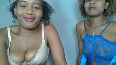 Snapshot of elia011 chatting on 02/09/25, 12:52 elia011 online show from 02/09/25, 12:52