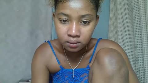 Snapshot of elia011 chatting on 02/23/25, 10:49 elia011 online show from 02/23/25, 10:49