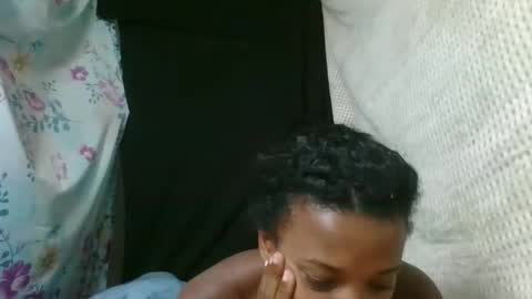 Snapshot of elia011 chatting on 02/15/26, 07:51 elia011 online show from 02/15/26, 07:51