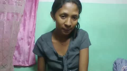 eliah193653 online show from 05/13/26, 06:33
