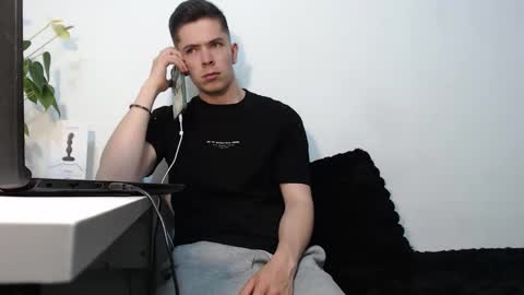 Elian online show from 03/14/26, 10:59