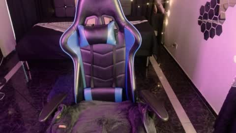 eliana_meaw online show from 04/10/26, 02:00