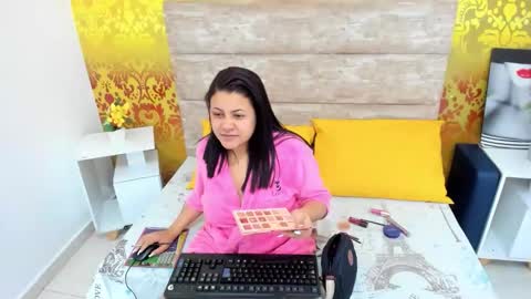 Eliana online show from 01/13/26, 03:56
