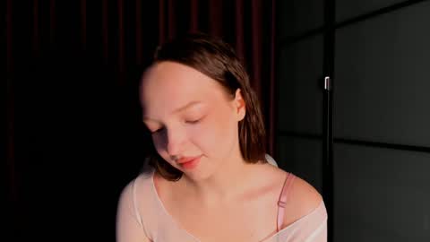 Ella online show from 12/07/24, 03:04