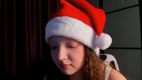 Ella online show from 12/20/24, 06:40