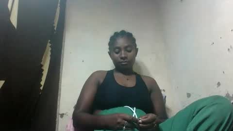 eliannee online show from 12/22/25, 09:17