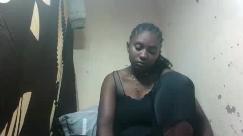 eliannee online show from 01/10/26, 07:21