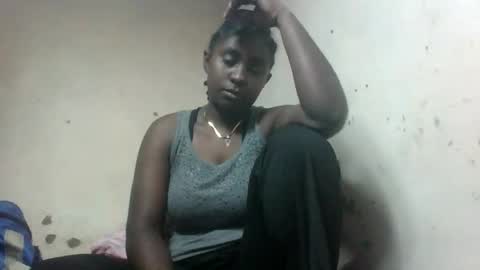 eliannee online show from 01/17/26, 08:08