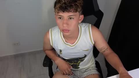 elias online show from 03/07/25, 02:36