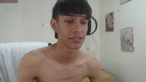 Snapshot of eliasblue chatting on 12/14/24, 03:51 E L I A S online show from 12/14/24, 03:51