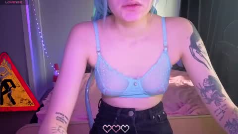 elieiza_xo online show from 07/21/26, 09:11