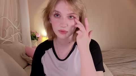 Ellie online show from 02/22/26, 05:30