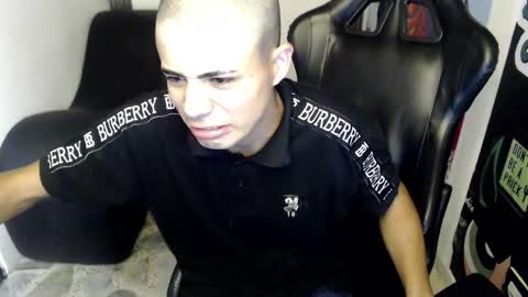 Snapshot of elii_797 chatting on 01/24/25, 04:49 bby-santy online show from 01/24/25, 04:49