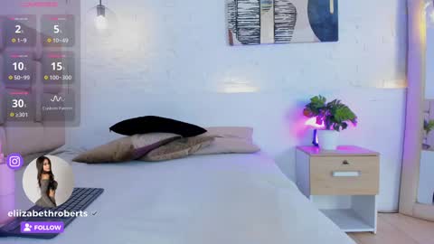 E L I I Z A B E T H   online show from 02/12/25, 10:14