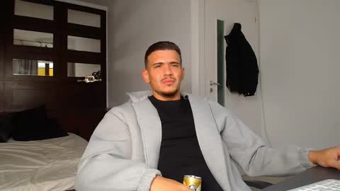 Snapshot of elijahthorne chatting on 02/02/26, 06:23 ElijahThorne online show from 02/02/26, 06:23