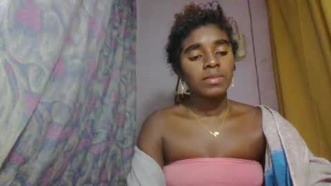 elina981 online show from 05/10/26, 08:19