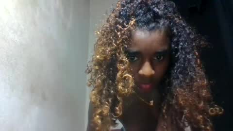 Snapshot of elina981 chatting on 06/27/26, 12:22 elina981 online show from 06/27/26, 12:22