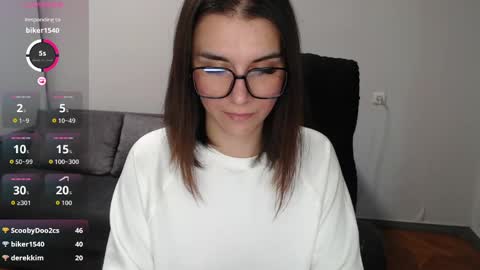Snapshot of elina_posh chatting on 04/14/26, 12:44 Liza online show from 04/14/26, 12:44
