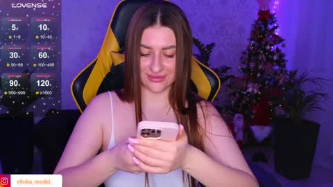 Elina online show from 01/01/25, 05:44