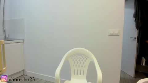 Snapshot of elinor_bo chatting on 12/03/24, 11:11 paula onlyfns online show from 12/03/24, 11:11