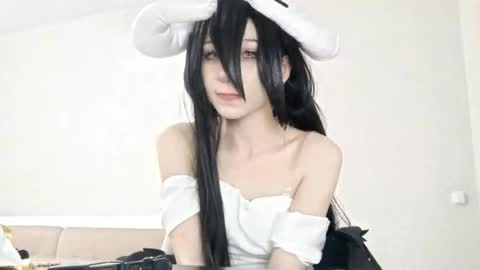 Kate online show from 04/15/26, 04:47