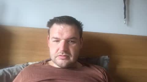 Snapshot of eliot26 chatting on 04/28/26, 11:15 e26 online show from 04/28/26, 11:15