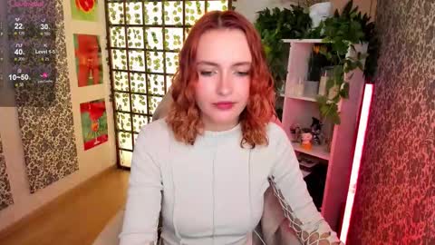 Snapshot of elis_cherry chatting on 09/21/25, 01:51 Elis online show from 09/21/25, 01:51