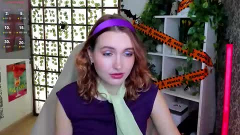 Snapshot of elis_cherry chatting on 10/26/25, 02:28 Elis online show from 10/26/25, 02:28