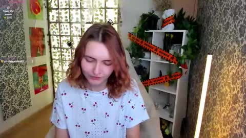 Elis  online show from 11/13/25, 02:43