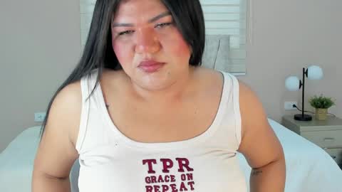 Snapshot of elisa_laurenth chatting on 03/30/26, 10:11 Elisa online show from 03/30/26, 10:11