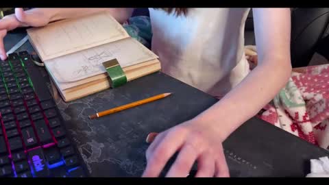 Elisa North online show from 01/27/25, 06:09