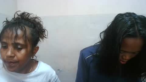 elisabet88 online show from 10/13/25, 06:24