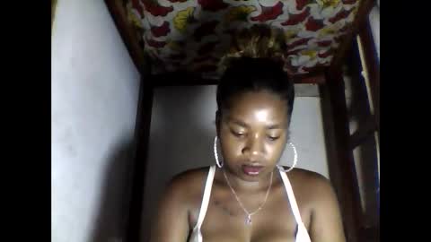 elisabeth2525 online show from 10/12/25, 06:51