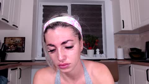 elisabeth_jason online show from 01/24/25, 04:48